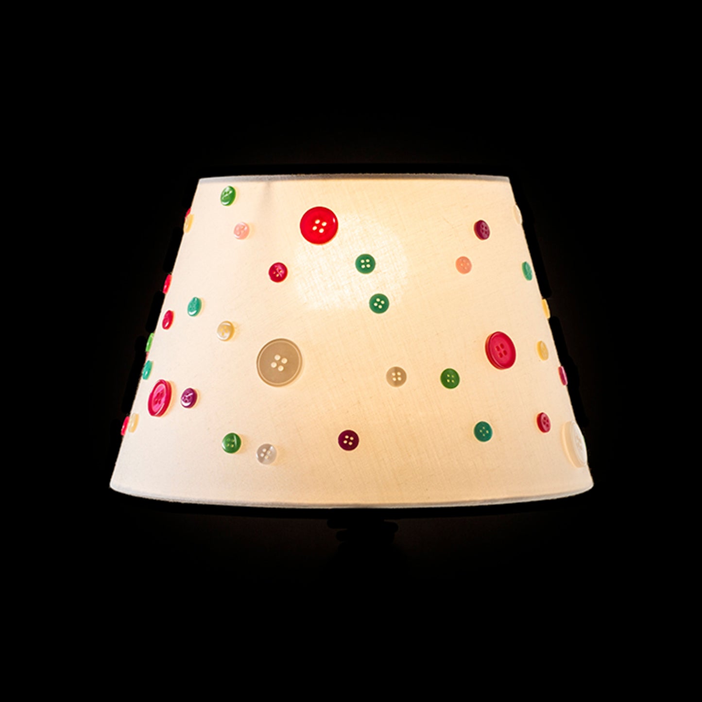 RENDL shades, shade bases, pendent sets DELISA 25/16 shade white buttons max. 28W R12388 4