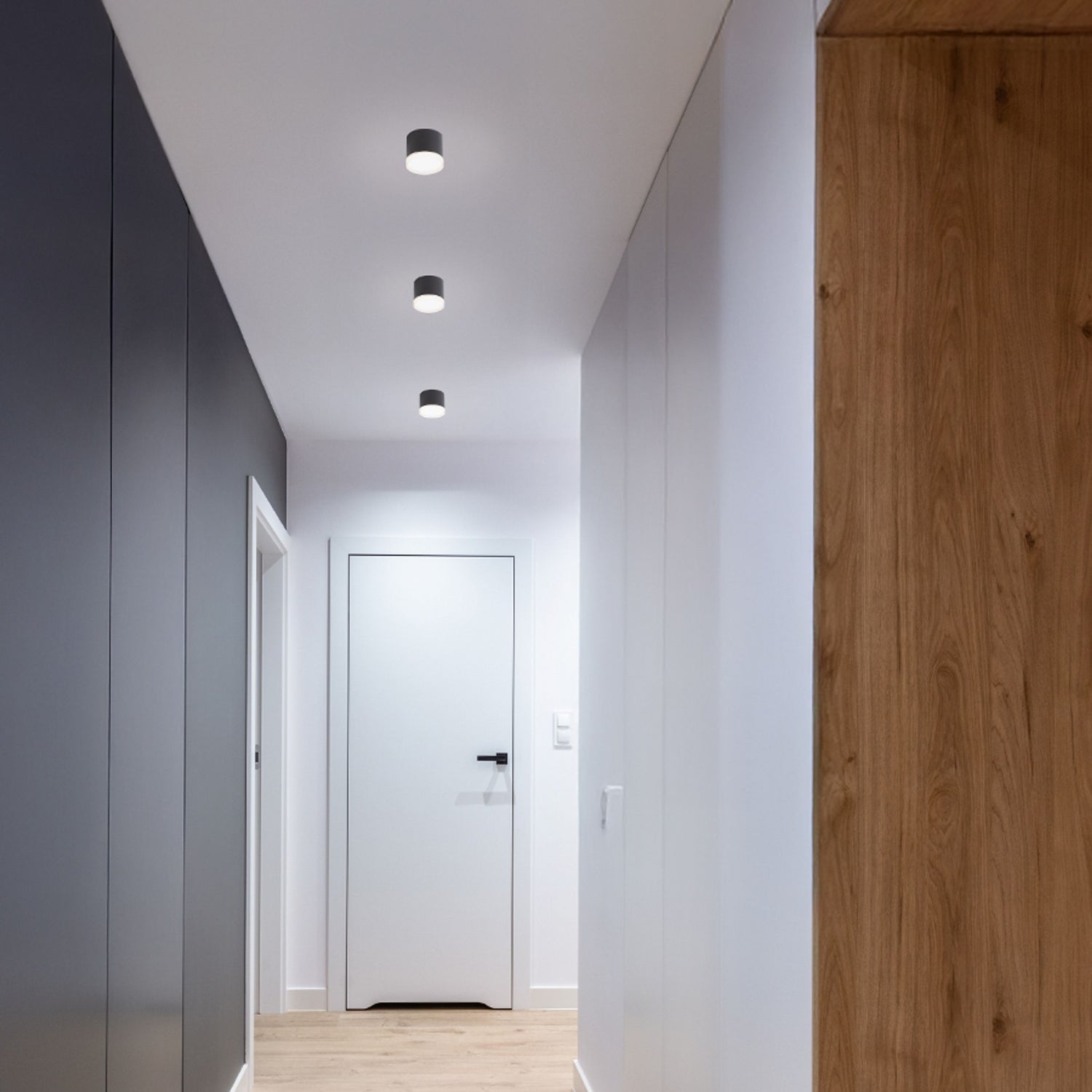 ÉCLAIRAGE DE COULOIR