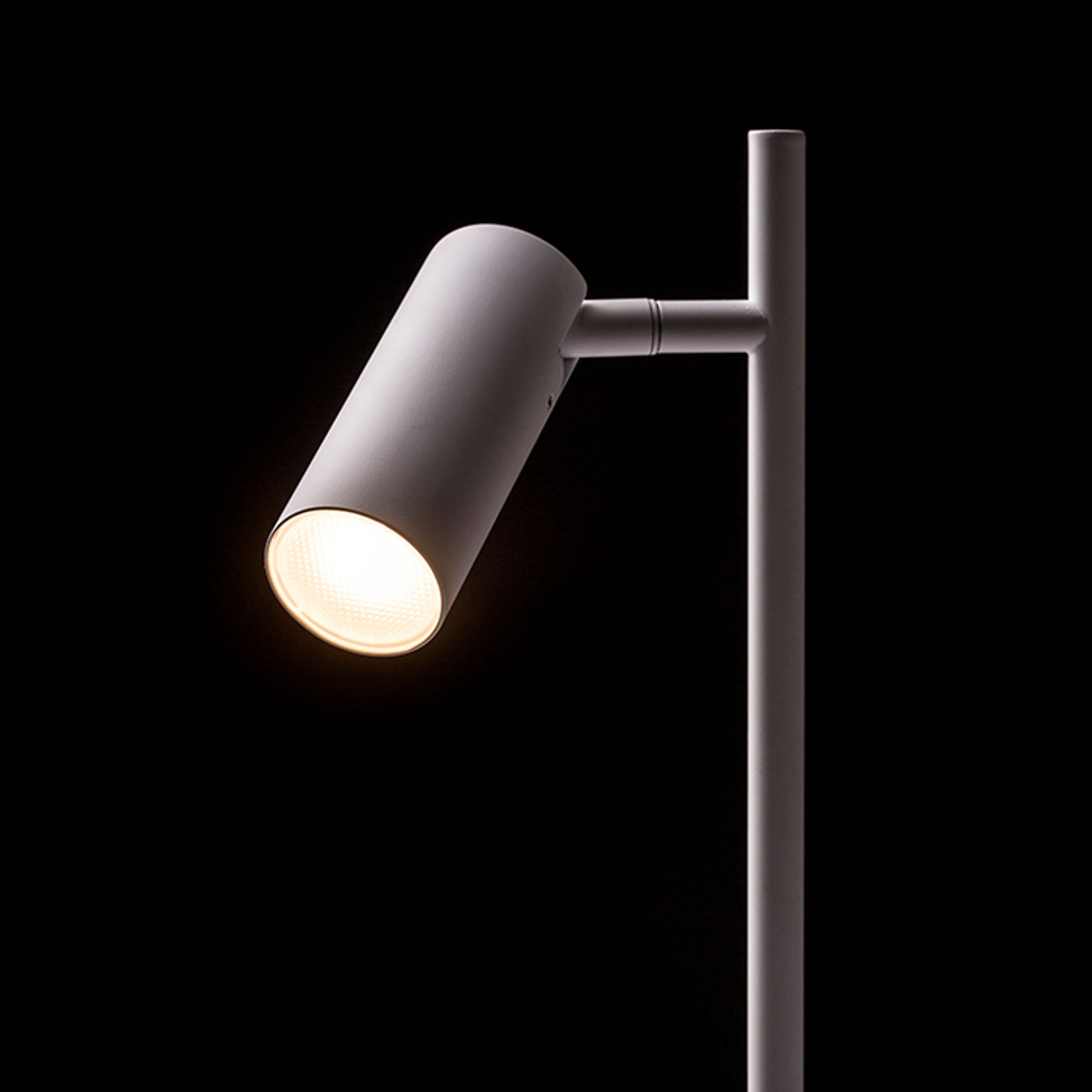 RENDL table lamp TAPIO table white  230V LED 4.5W  3000K R13428 6
